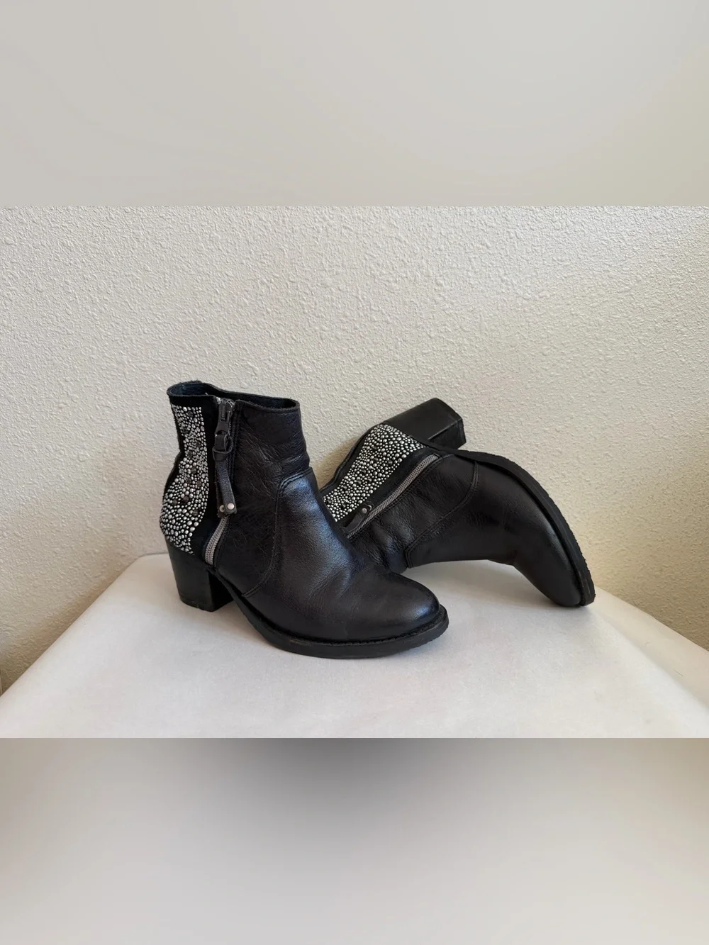 Carvela by Kurt Geiger Black Leather & Suede Studded Ankle Boots — EU 37